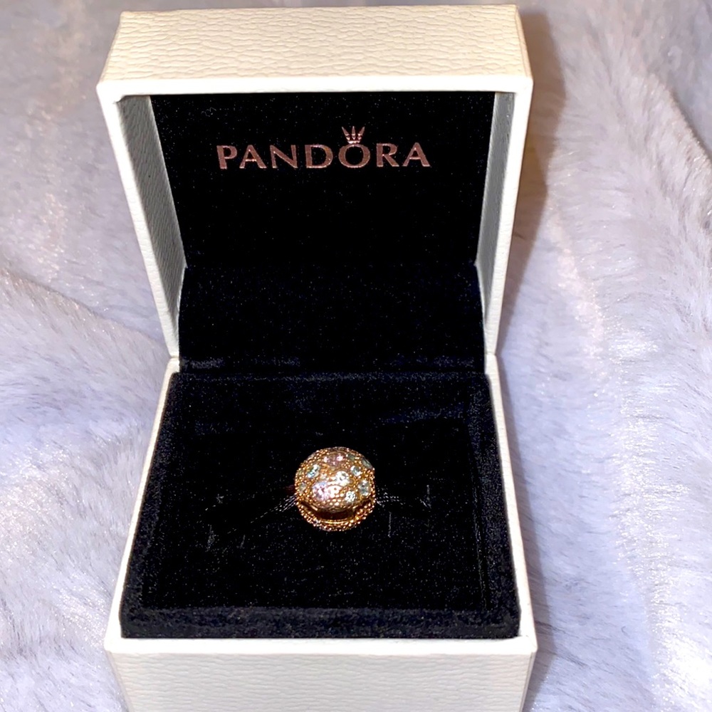 Sparkling round stopper